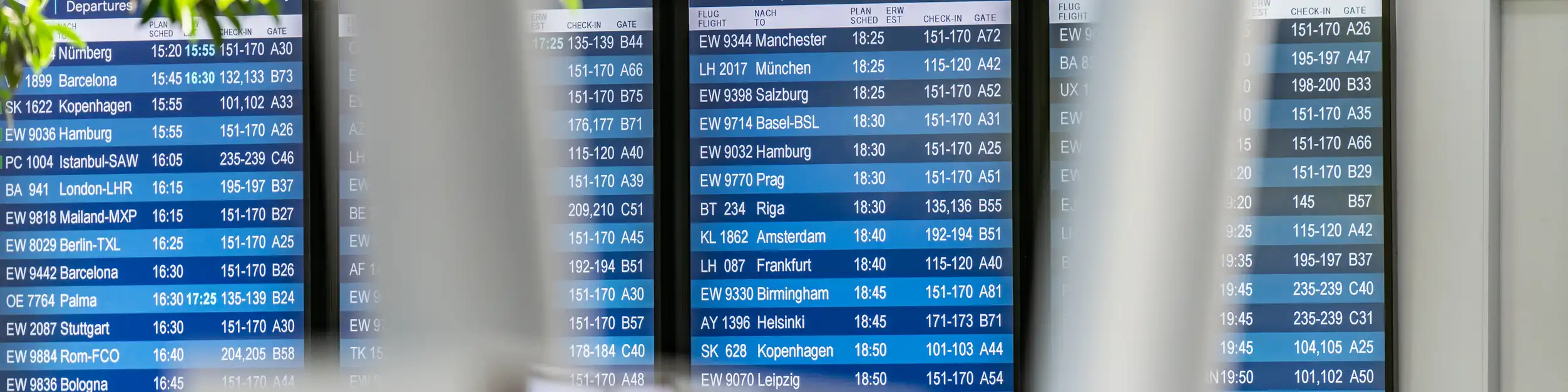 Anzeigetafel Flughafen